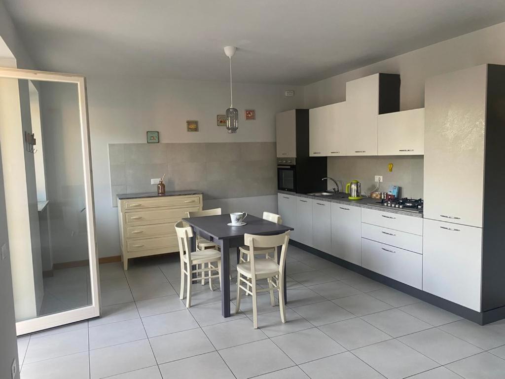 Apartamento Casa Di Fiocco Bra Exterior foto
